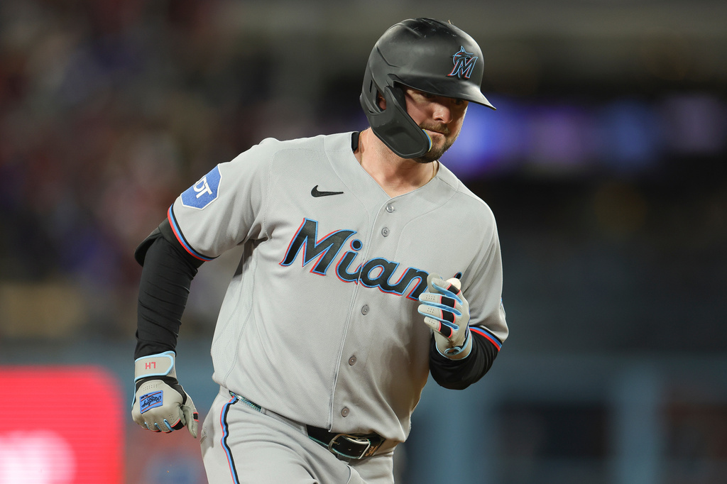 Miami Marlins designated hitter Liam Hicks runs the bases after hitting a three-run home run during the fifth inning of a baseball game against the Los Angeles Dodgers Monday, April 27, 2026, in Los Angeles. (AP Photo/Ryan Sun)