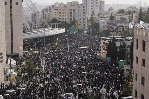 Ultra-Orthodox Jewish men attend a rally against plans to force them to serve in the Israeli military, in Jerusalem, Thursday, Oct. 30, 2025. (AP Photo/Mahmoud Illean) Ultra-Orthodox Jewish men attend a rally against plans to force them to serve in the Israeli military, in Jerusalem, Thursday, Oct. 30, 2025. (AP Photo/Mahmoud Illean)