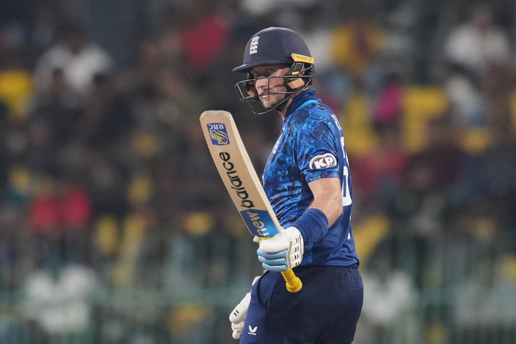 England's Joe Root celebrates his fifty runs during the second ODI cricket match between England and Sri Lanka in Colombo, Sri Lanka, Saturday, Jan. 24, 2026. (AP Photo/Eranga Jayawardena)