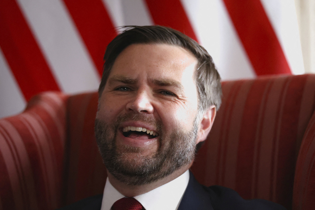 US Vice President JD Vance meets with Britain's Foreign Secretary David Lammy at Chevening House in Kent, England, Friday, Aug. 8, 2025. (Suzanne Plunkett/Pool via AP)