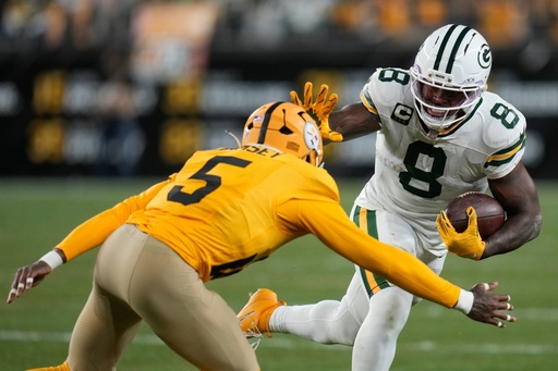 Green Bay Packers' Josh Jacobs tries to get past Pittsburgh Steelers' Jalen Ramsey during the second half of an NFL football game Sunday, Oct. 26, 2025, in Pittsburgh. (AP Photo/Sue Ogrocki) Green Bay Packers' Josh Jacobs tries to get past Pittsburgh Steelers' Jalen Ramsey during the second half of an NFL football game Sunday, Oct. 26, 2025, in Pittsburgh. (AP Photo/Sue Ogrocki)