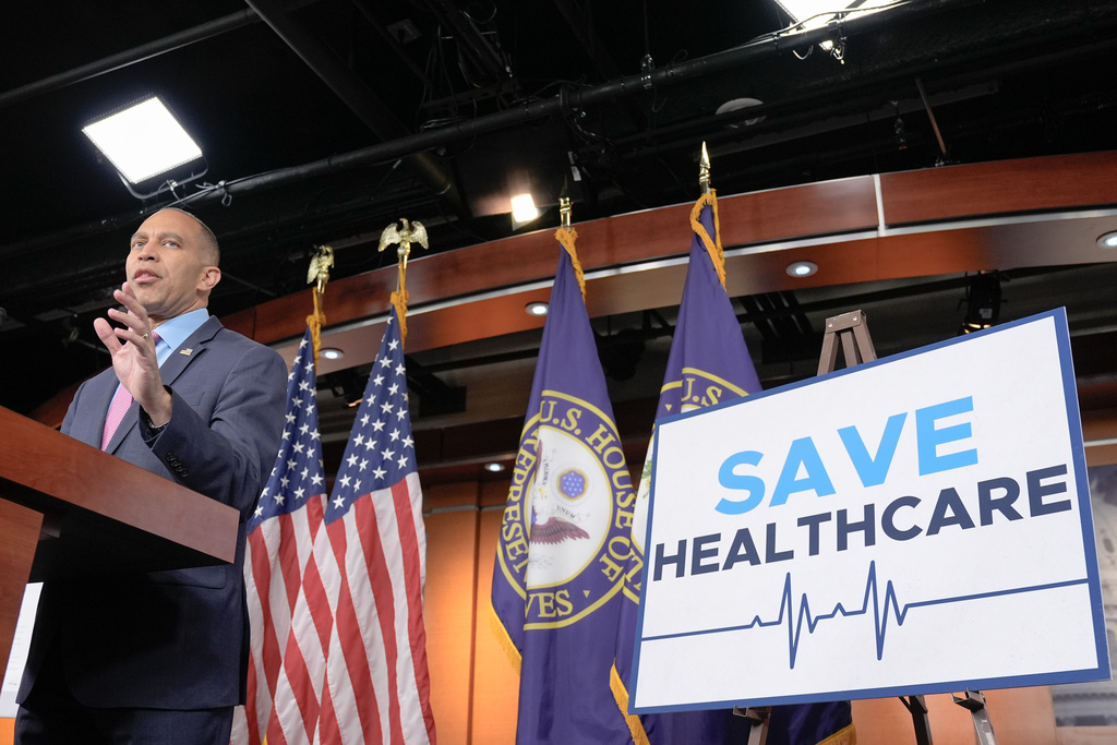 House Minority Leader Hakeem Jeffries, D-N.Y., speaks during a news conference during day 3 of the government shutdown on Capitol Hill, Friday, Oct. 3, 2025, in Washington. (AP Photo/Mariam Zuhaib)
