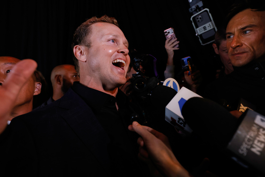 Spencer Pratt, a candidate in the Los Angeles mayoral race, fields interviews during an election night event Tuesday, June 2, 2026, in Los Angeles. (AP Photo/Jill Connelly)