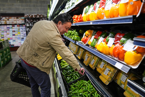 A person shops for produce, which is covered by the USDA Supplemental Nutrition Assistance Program (SNAP), at a grocery store in Baltimore, Thursday, Oct. 30, 2025. (AP Photo/Stephanie Scarbrough) A person shops for produce, which is covered by the USDA Supplemental Nutrition Assistance Program (SNAP), at a grocery store in Baltimore, Thursday, Oct. 30, 2025. (AP Photo/Stephanie Scarbrough)
