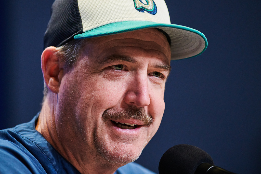 Seattle Mariners manager Dan Wilson speaks to media, Saturday, Oct. 18, 2025, in Toronto, ahead of Sunday's Game 6 in baseball's American League Championship Series against the Toronto Blue Jays. (Sammy Kogan/The Canadian Press via AP)