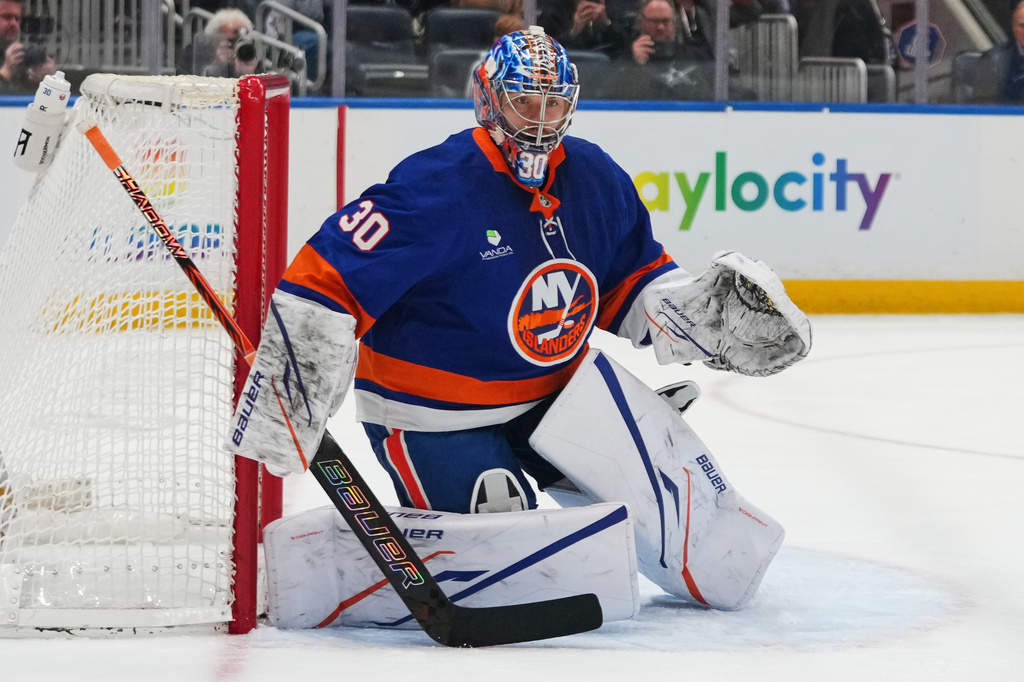 New York Islanders goaltender Ilya Sorokin protects the net during the first period of an NHL hockey game against the Dallas Stars Thursday, March 26, 2026, in Elmont, N.Y. (AP Photo/Frank Franklin II)