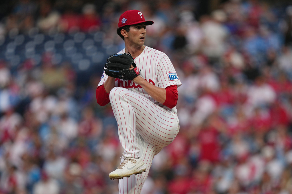 Philadelphia Phillies' Andrew Painter pitches during the first inning of a baseball game against the Washington Nationals, Tuesday, March 31, 2026, in Philadelphia. (AP Photo/Matt Rourke)