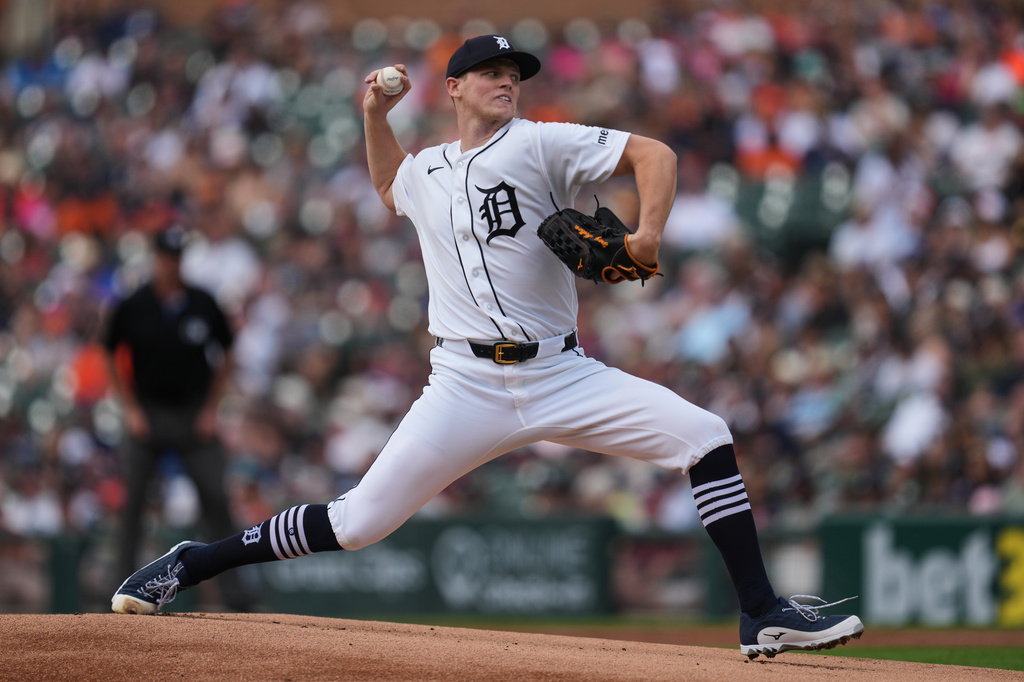 Detroit Tigers pitcher Troy Melton throws against the Chicago White Sox during the first inning of a baseball game Saturday, June 20, 2026, in Detroit. (AP Photo/Paul Sancya)
