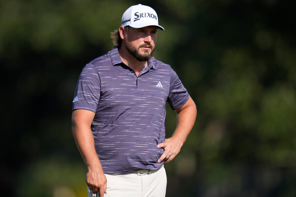 Andrew Novak waits to putt on the nineth green during the second round of the RSM Classic golf tournament, Friday, Nov. 21, 2025, in St. Simons Island, Ga. (AP Photo/Mike Stewart)