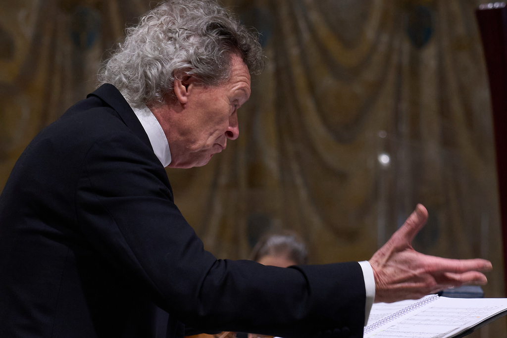 Harry Christopher conducts Angels Unawares byJames MacMillan in the Sistine Chapel at the Vatican, Sunday, March 22, 2026. (AP Photo/Domenico Stinellis)