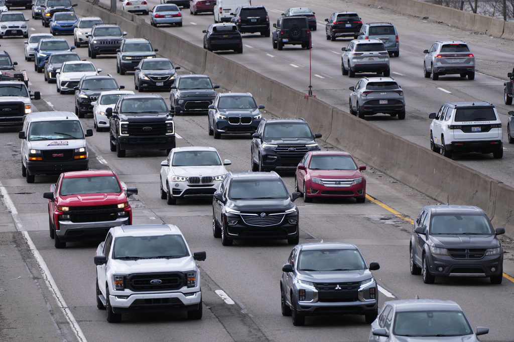 FILE - Traffic moves on Interstate 94 in Detroit, March 17, 2026. (AP Photo/Paul Sancya, File)