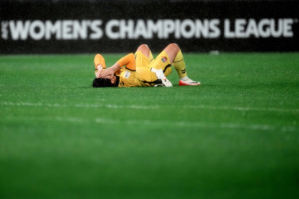 South Korea's Suwon FC Women goalkeeper Kim Kyeong-hee reacts following her team's loss in the AFC Women's Champions League semifinal against North Korea's Naegohyang Women's FC in Suwon, South Korea, Wednesday, May 20, 2026. (AP Photo/Lee Jin-man)