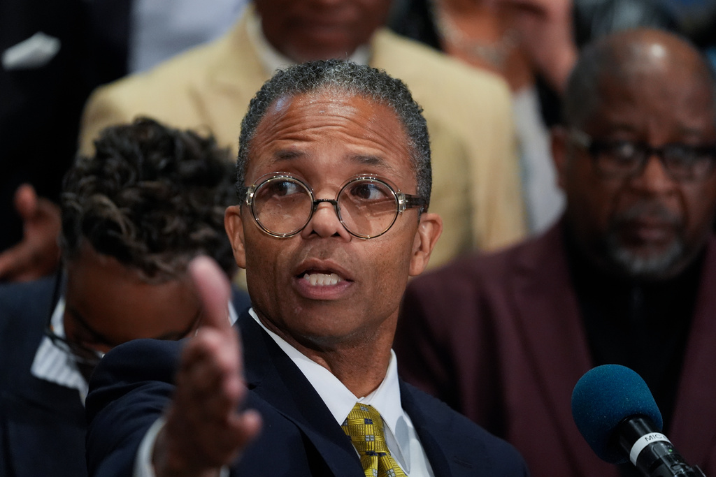 Former Illinois Rep. Jesse Jackson Jr. speaks during an event where he was endorsed by the Southland Minister Alliance as a candidate for his old congressional seat after more than a decade out of office, Oct. 15, 2025, at Victory Christian International Ministries in Park Forest, Ill. (AP Photo/Erin Hooley)