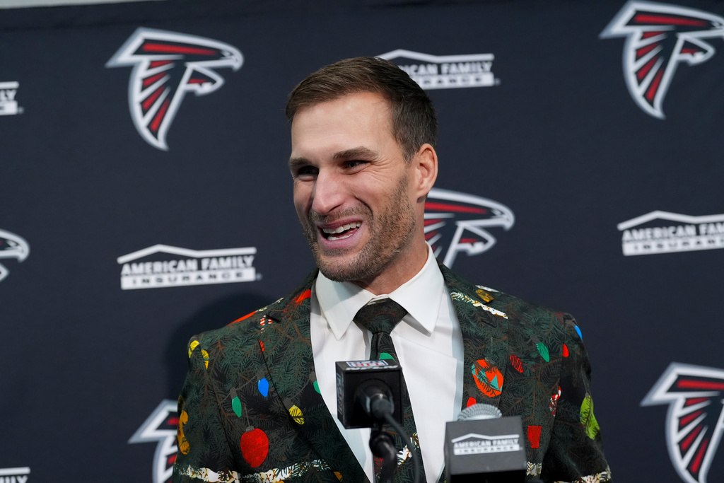 Atlanta Falcons quarterback Kirk Cousins speaks during a news conference after an NFL football game against the Arizona Cardinals, Sunday, Dec. 21, 2025, in Glendale, Ariz. (AP Photo/Ross D. Franklin)