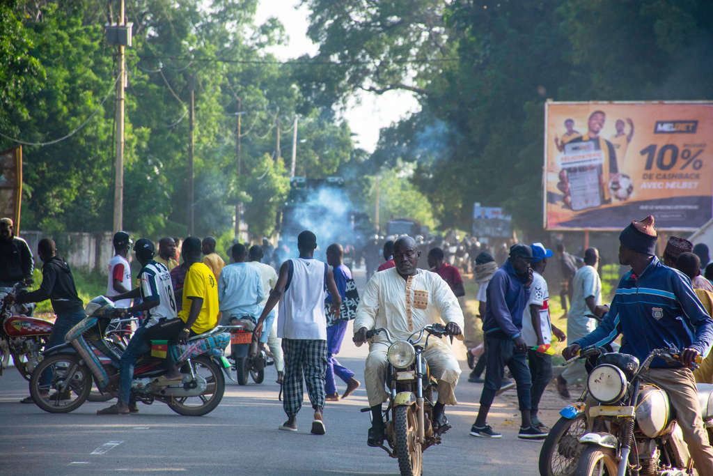 Supporters of opposition presidential candidate Issa Tchiroma, protest on the streets of Garoua, Cameroon, Sunday, Oct. 26, 2025. (AP Photo/Welba Yamo Pascal)