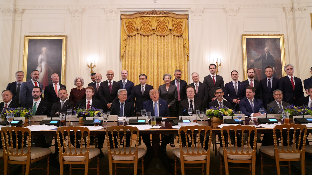 President Donald Trump speaks in the East Room of the White House, Tuesday Sept. 29, 2026, during a meeting and luncheon on artificial intelligence (AI), in Washington. (AP Photo/Jacquelyn Martin)