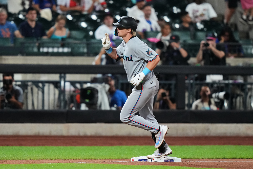 Miami Marlins' Kyle Stowers runs the bases after hitting a home run during the sixth inning of a baseball game against the New York Mets Friday, July 31, 2026, in New York. (AP Photo/Frank Franklin II)