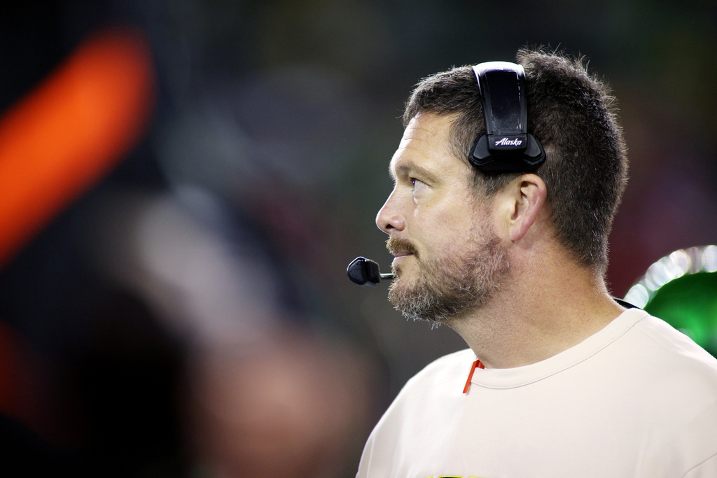Oregon head coach Dan Lanning reacts to gameplay during the first half of an NCAA college football game against Nebraska, Saturday, Oct. 17, 2026, in Eugene, Ore. (AP Photo/Lydia Ely)
