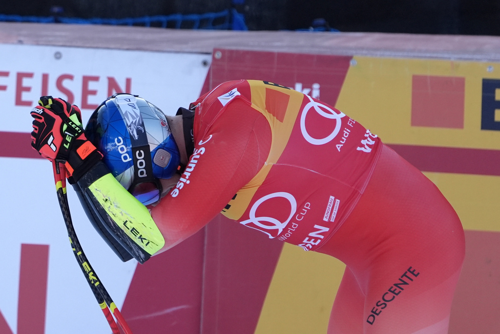 Switzerland's Marco Odermatt reacts at finish line during an alpine ski, men's World Cup super-G, in Wengen, Switzerland, Friday Jan. 16, 2026. (AP Photo/Giovanni Zenoni)