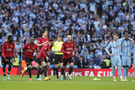 Man United back in another FA Cup final against Man City after narrowly avoiding humiliation - Vimarsana News