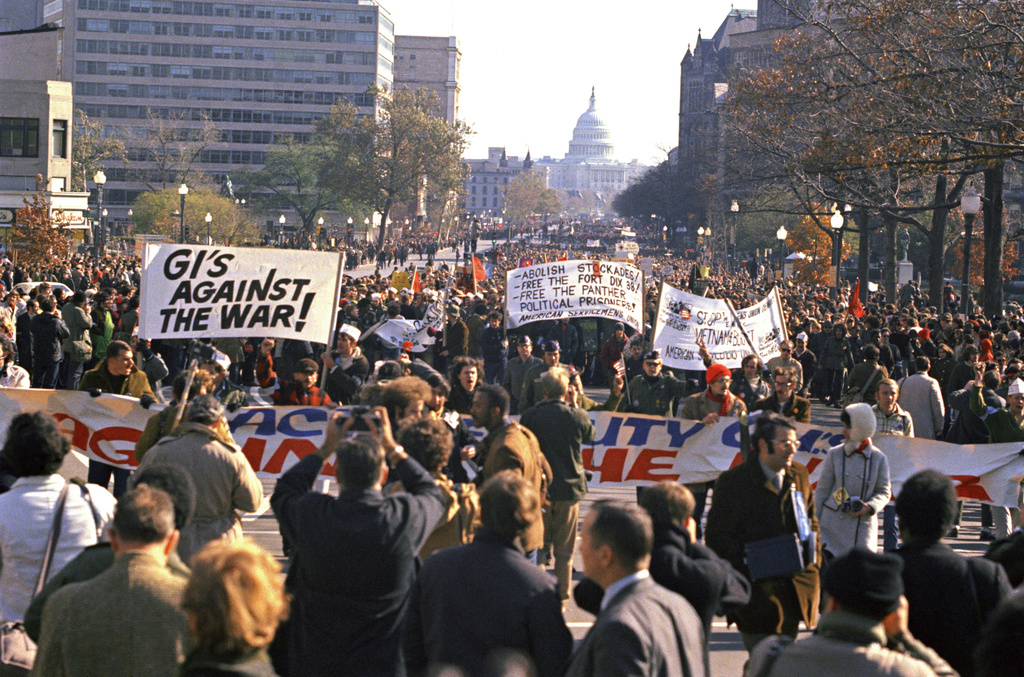 FILE - Anti-Vietnam war demonstrators mass on the Ellipse in Washington on May 9, 1970. (AP Photo/Charles Tasnadi, File)