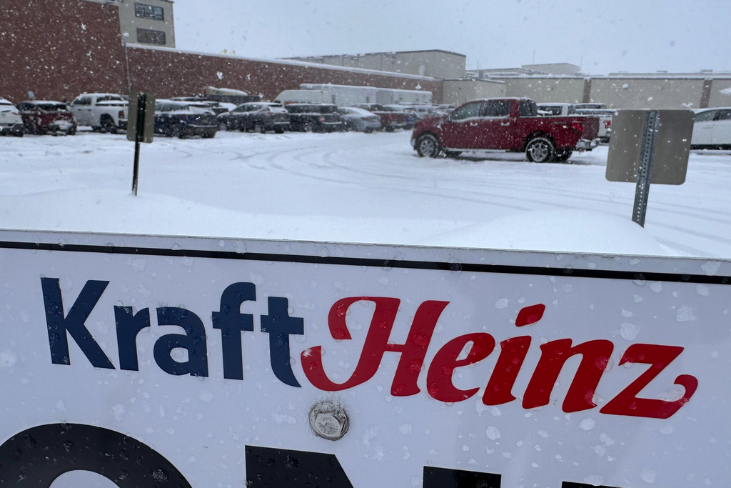 A sign snows the company's logo at the Kraft Heinz facility in Lowville, N.Y., on Wednesday, Feb. 11, 2026. (AP Photo/Cara Anna)