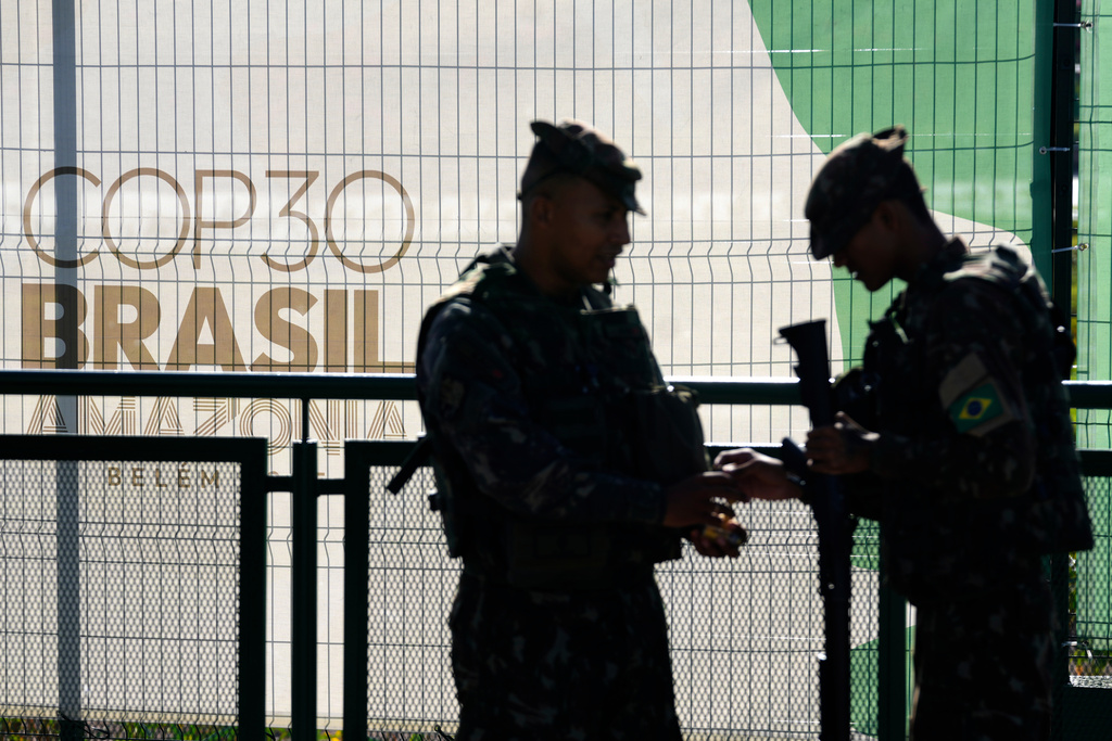 Soldiers patrol in City Park, the site of the COP30 U.N. Climate Summit, in Belem, Para state, Brazil, Tuesday, November 4, 2025. (AP Photo/Eraldo Peres)