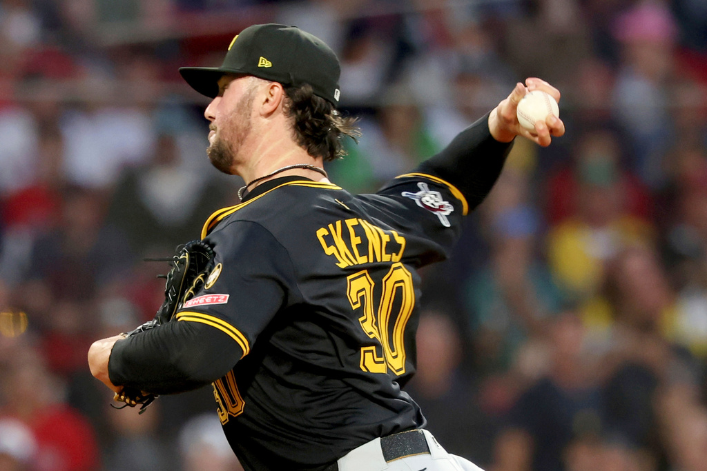 Pittsburgh Pirates pitcher Paul Skenes throws during the first inning of a baseball game against the Boston Red Sox, Friday, Aug. 29, 2025, in Boston. (AP Photo/Mark Stockwell)
