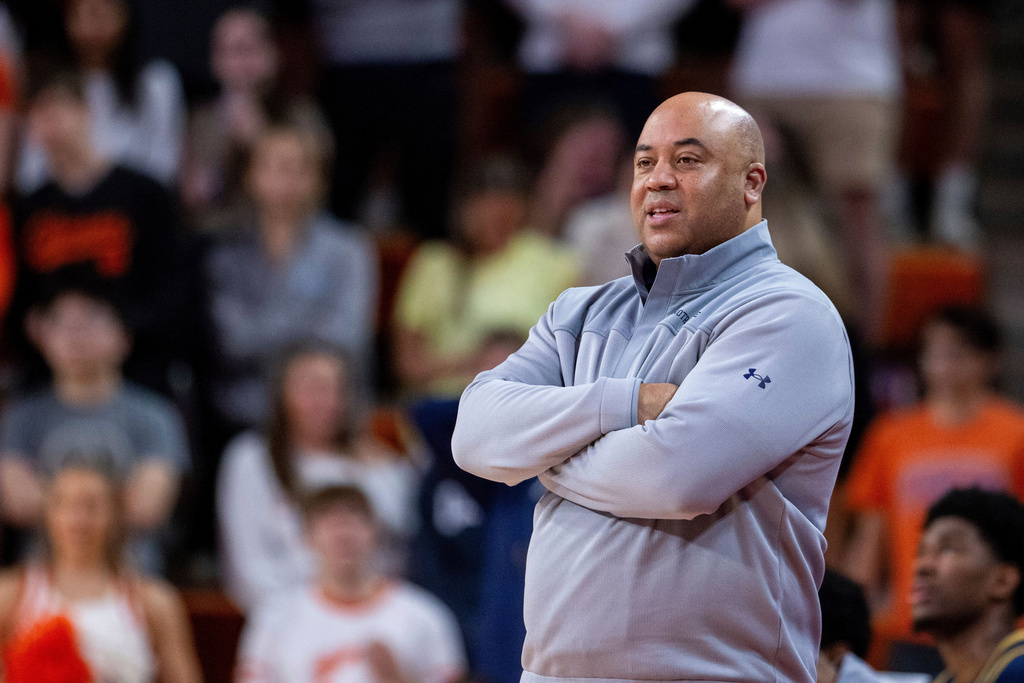 FILE-Notre Dame head coach Micah Shrewsberry looks on during the first half of an NCAA college basketball game against Clemson, Wednesday, Feb. 26, 2025, in Clemson, S.C. (AP Photo/Scott Kinser, File)