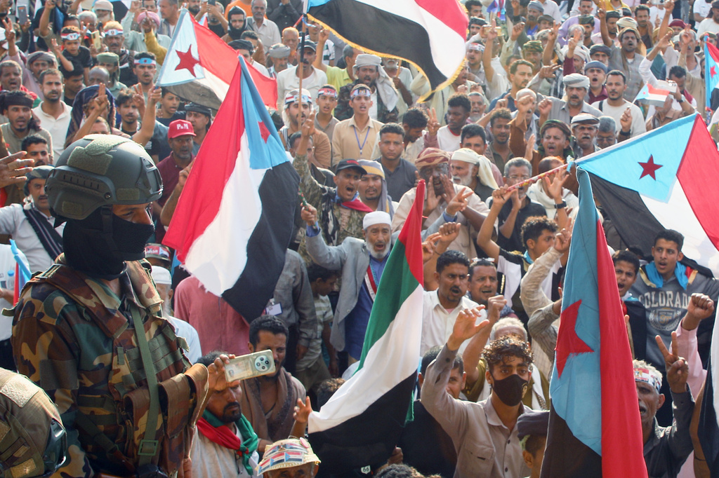 Supporters of the Southern Transitional Council (STC), a coalition of separatist groups seeking to restore the state of South Yemen, hold South Yemen flags during a rally, in Aden, Yemen, Friday, Jan. 2, 2026. (AP Photo)