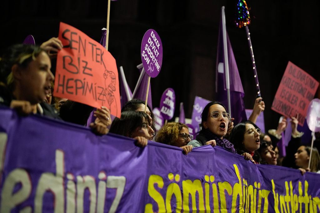 Women chant slogans during a protest marking the International Day for the Elimination of Violence Against Women, in Istanbul, Turkey, Tuesday, Nov. 25, 2025.(AP Photo/Emrah Gurel)