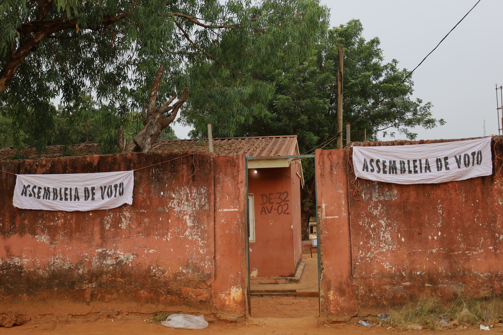 A view of a polling station ahead of the presidential and legislative elections, in Bissau, Guinea-Bissau, Sunday, Nov. 23, 2025. (AP Photo/Darcicio Barbosa)