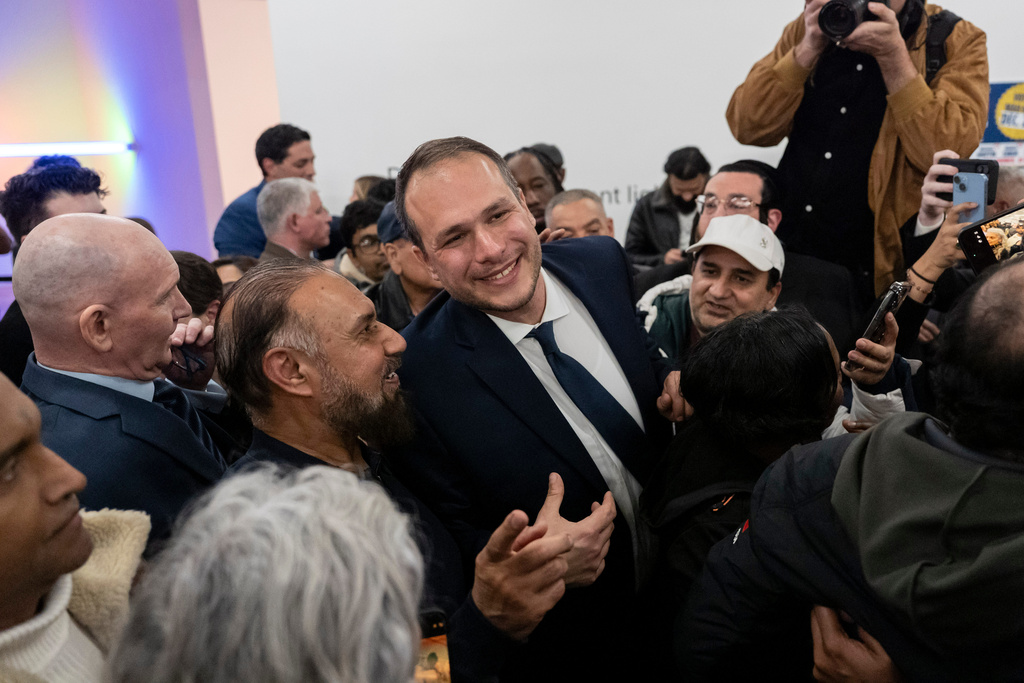 Jersey City Mayor-elect James Solomon speaks to his supporters after winning the mayoral election during a watch party, Tuesday, Dec. 2, 2025, in Jersey City, N.J. (AP Photo/Yuki Iwamura)