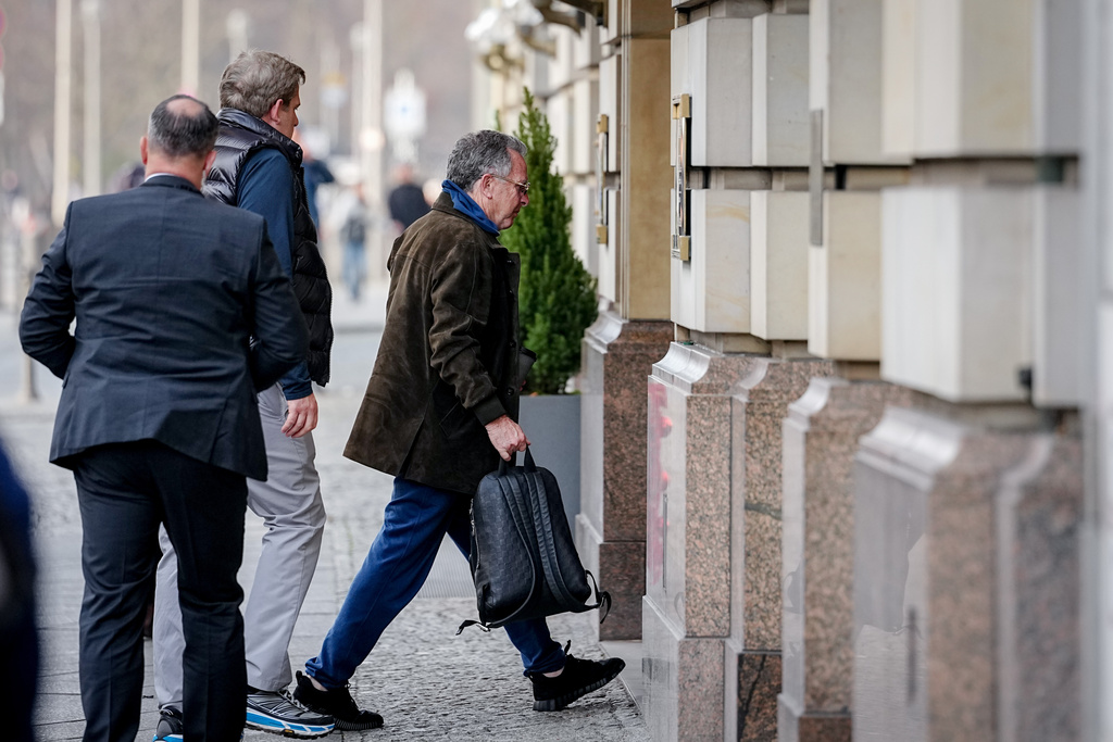 Steve Witkoff, special envoy of the United States, arrives for talks between representatives of the U.S. and Ukraine, at the Hotel Adlon, in Berlin, Sunday, Dec. 14, 2025. (Kay Nietfeld/dpa via AP)