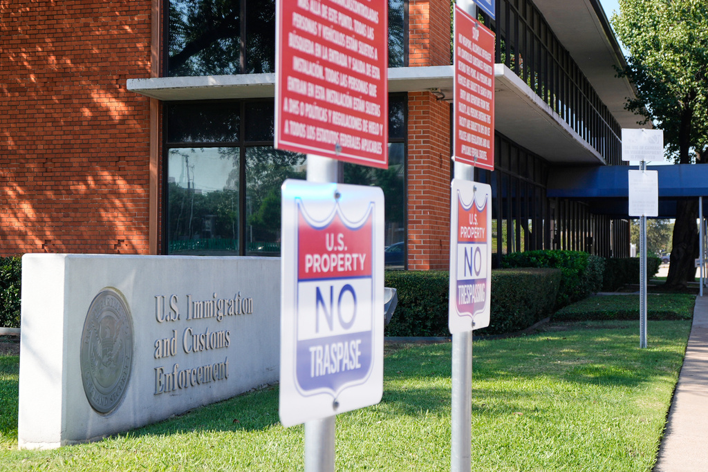 FILE - The front entry area of the at a U.S. Immigration and Customs Enforcement office is shown Thursday, Sept. 25, 2025, in Dallas. (AP Photo/Tony Gutierrez,File)
