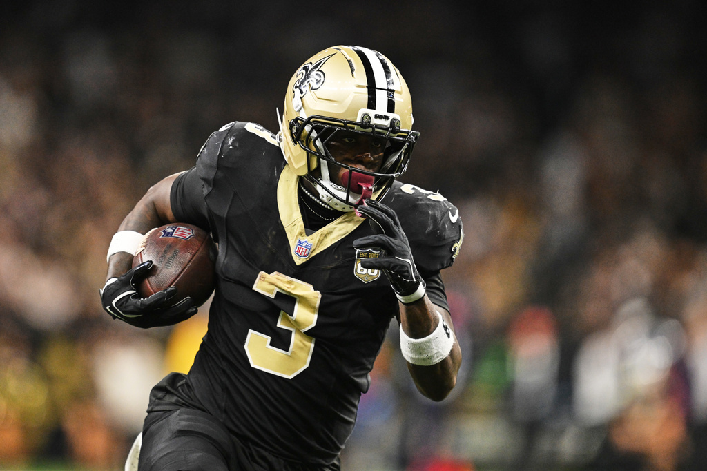 New Orleans Saints running back Travis Etienne Jr. (3) carries the ball during the second half of an NFL football game against the Las Vegas Raiders in New Orleans, Sunday, Sept. 27, 2026. (AP Photo/Ella Hall)
