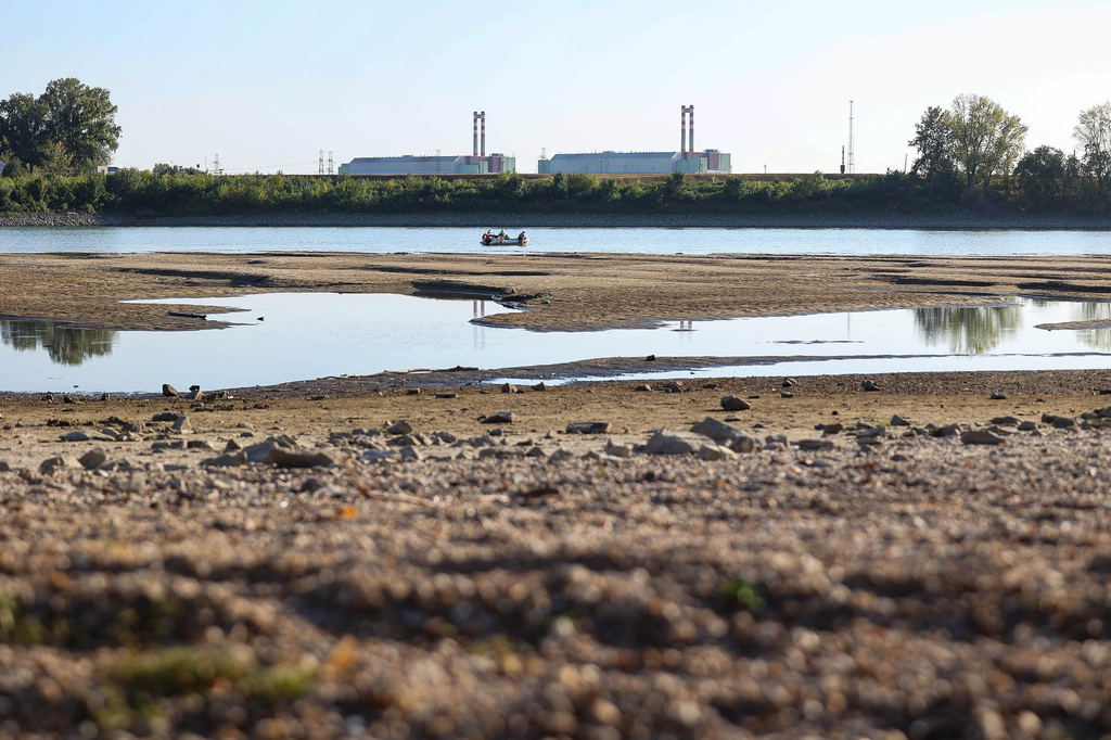 The MVM Paks Nuclear Power Plant, which had to close its Reactor 3 due to extremely low water levels on the Danube River, is seen in Paks, Hungary, Wednesday July 29, 2026. (Daniel Kiss)