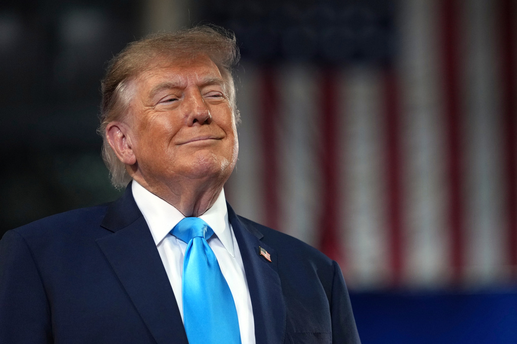 President Donald Trump arrives to speak at a campaign rally at Truist Arena at Northern Kentucky University, Saturday, Oct. 17, 2026, in Highland Heights, Ky. (AP Photo/Mark Schiefelbein)