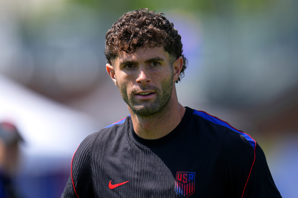 United States' Christian Pulisic attends a training session in Seattle, Sunday, July 5, 2026, ahead of a World Cup round of 16 soccer match against Belgium. (AP Photo/Manu Fernandez)