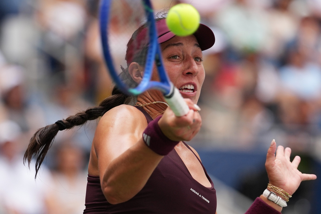 Jessica Pegula, of the United States, returns the ball to Leylah Fernandez, of Canada, during the third round of the U.S. Open tennis championships Friday, Sept. 4, 2026, in New York. (AP Photo/Kirsty Wigglesworth)