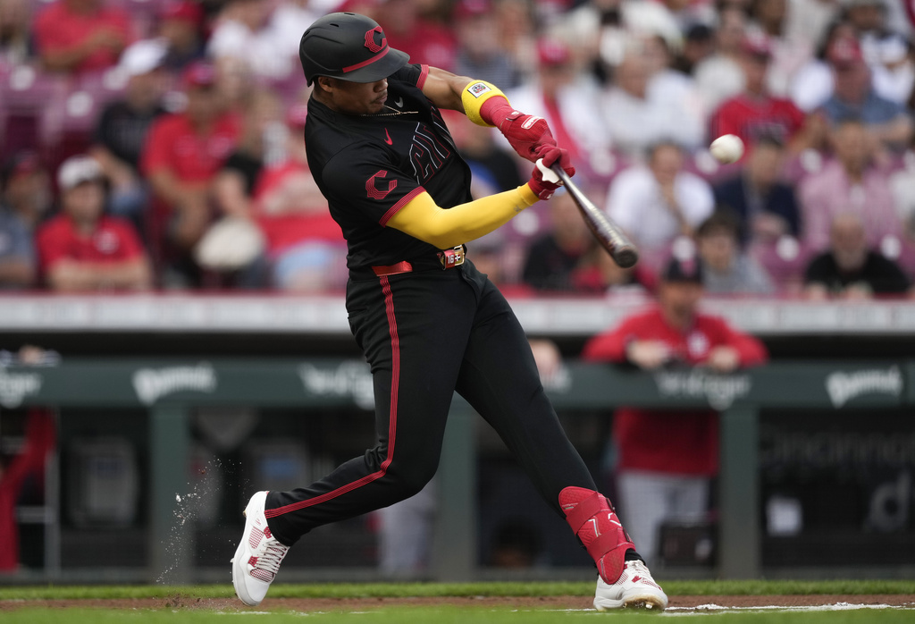 Cincinnati Reds' Noelvi Marte hits a solo home run during the first inning of a baseball game against the St. Louis Cardinals Friday, Aug. 29, 2025, in Cincinnati. (AP Photo/Carolyn Kaster)