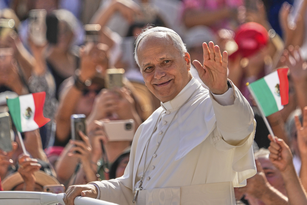 Pope Leo XIV arrives in St. Peter's Square on the occasion of the weekly general audience at the Vatican, Wednesday, Sept. 17, 2025. (AP Photo/Gregorio Borgia)