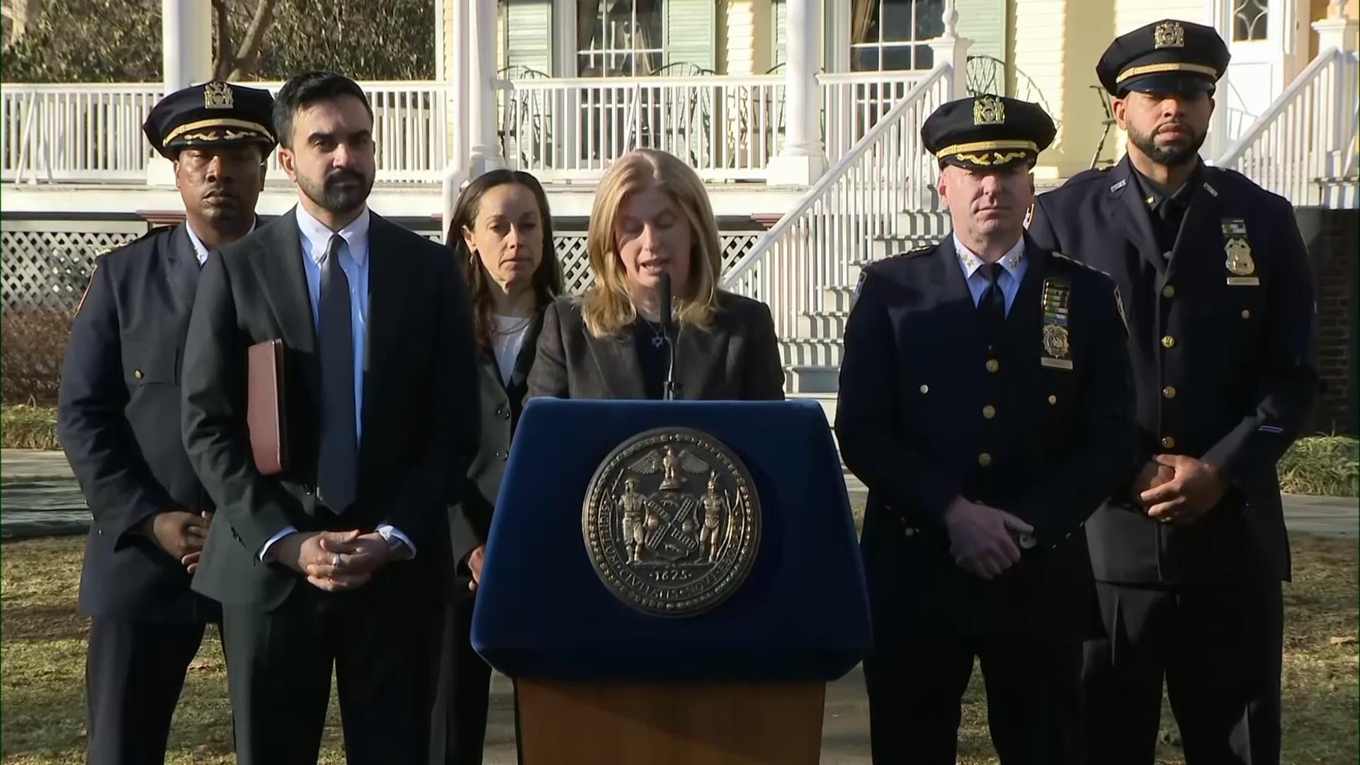 Authorities investigate explosives thrown near NYC mayor's residence as ...