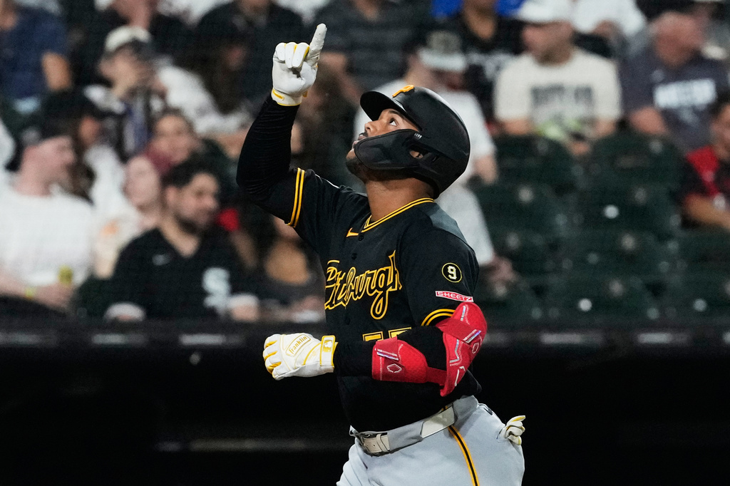 Pittsburgh Pirates' Esmerlyn Valdez celebrates as he rounds the bases after hitting a solo home run during the fifth inning of a baseball game against the Chicago White Sox in Chicago, Wednesday, Sept. 9, 2026. (AP Photo/Nam Y. Huh)