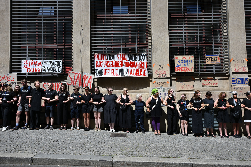 A one-day warning strike by employees of Czech Television (CT) and Czech Radio (CRo) over planned changes to the funding of public media, in Prague, Czech Republic, Monday, June 22, 2026. (Katerina Sulova/CTK via AP)