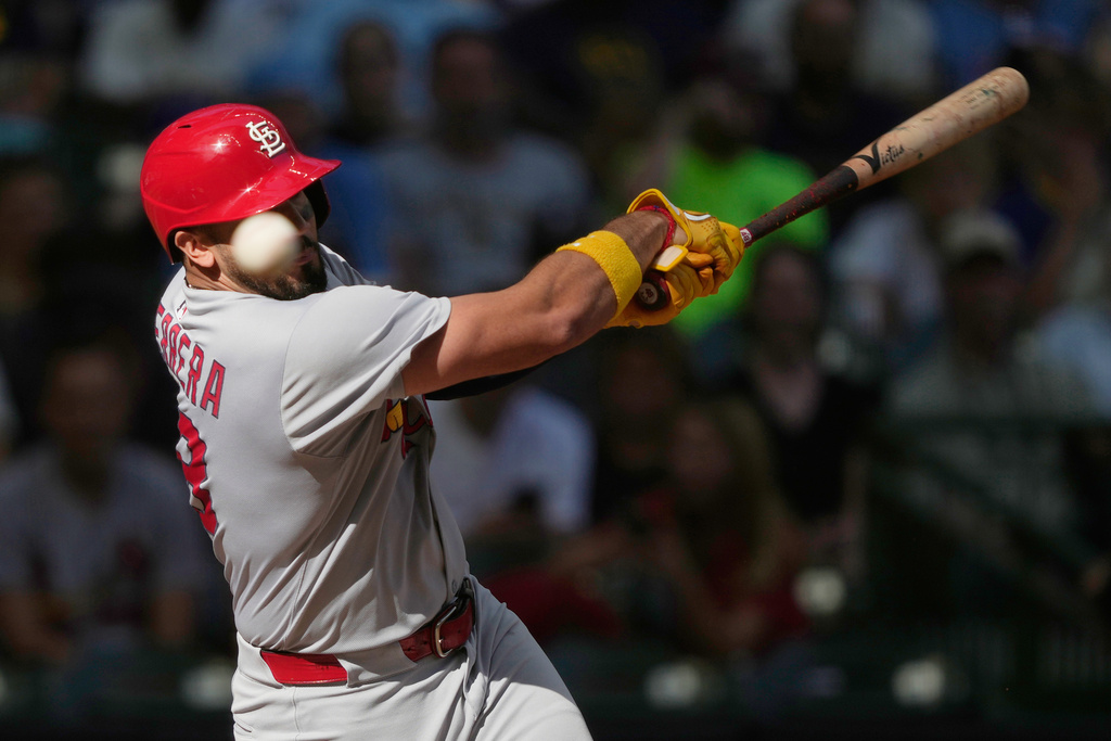 St. Louis Cardinals' Iván Herrera hits a foul ball during the seventh inning of a baseball game against the Milwaukee Brewers, Sunday, Sept. 14, 2025, in Milwaukee. (AP Photo/Aaron Gash)