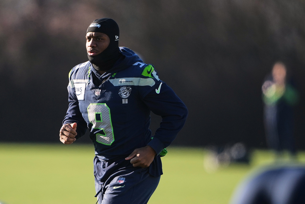 Seattle Seahawks running back Kenneth Walker III warms up during practice at the team's facilities ahead of the NFL football NFC Championship game, Wednesday, Jan. 21, 2026, in Renton, Wash. (AP Photo/Lindsey Wasson)