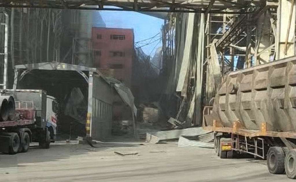 In this photo released by Xinhua News Agency, damaged buildings are seen following an explosion at a factory in Baotou, in north China's Inner Mongolia Autonomous Region, Sunday, Jan. 18, 2026. (Xinhua via AP)
