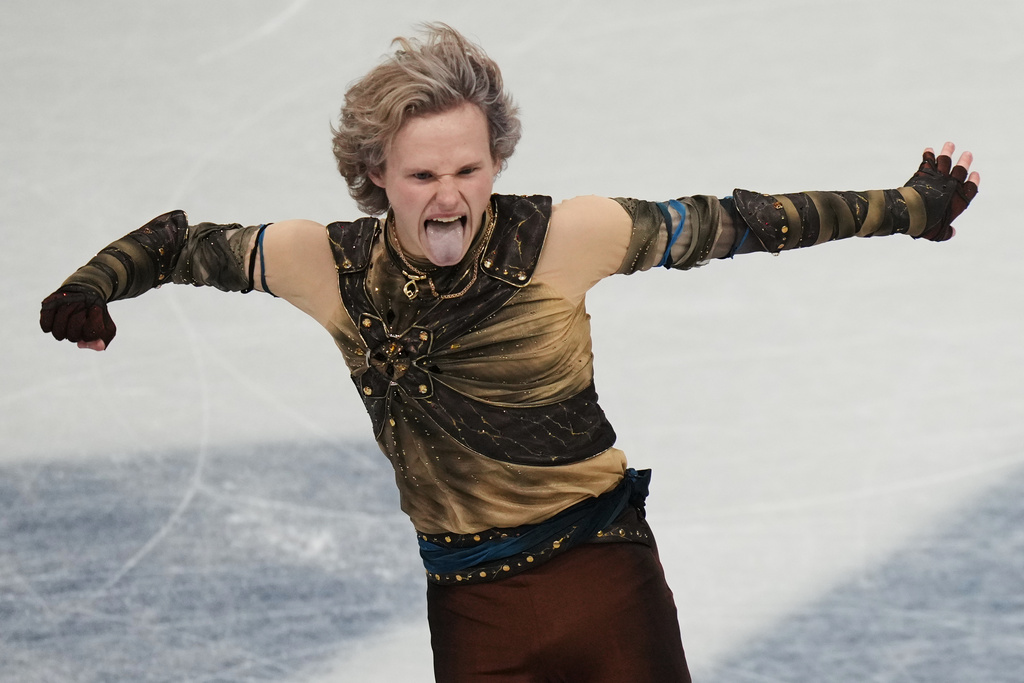 Ilia Malinin of the United States competes during the men's figure skating short program at the 2026 Winter Olympics, in Milan, Italy, Tuesday, Feb. 10, 2026. (AP Photo/Stephanie Scarbrough)