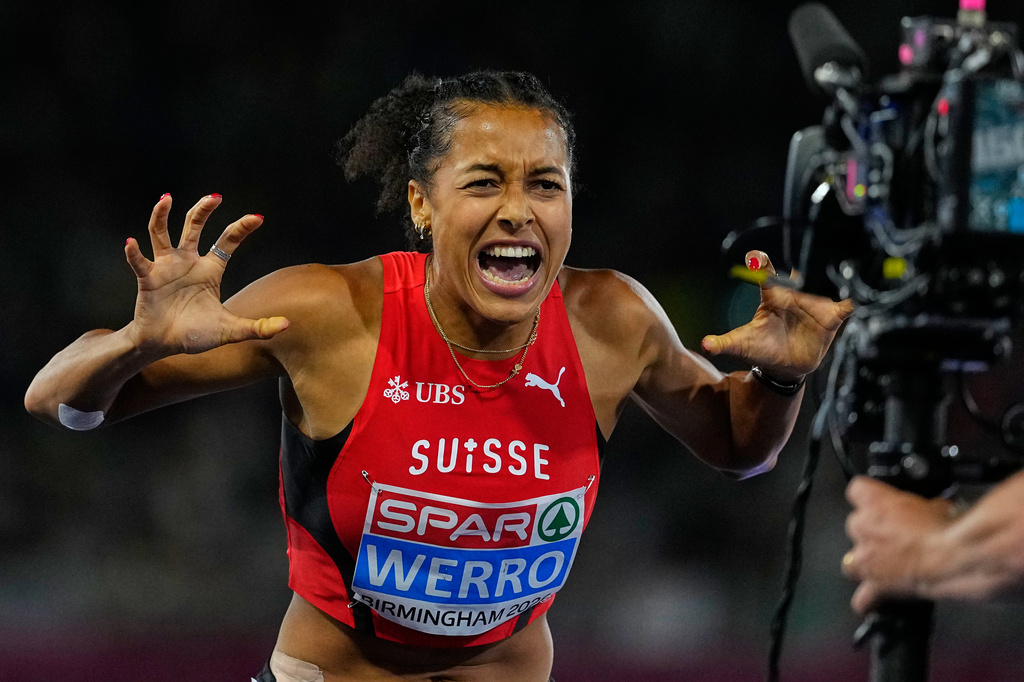 Audrey Werro of Switzerland celebrates after winning the gold medal in the women's 800 meters final at the European Athletics Championships in Birmingham, England, Friday, Aug. 14, 2026. (AP Photo/Petr David Josek)